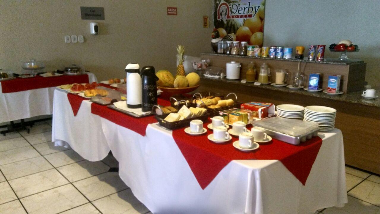 Derby Hotel Sobral Bagian luar foto