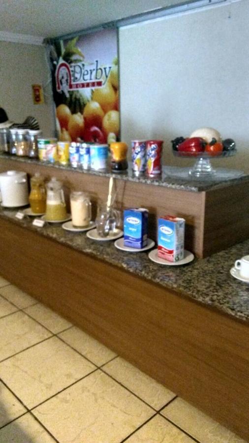 Derby Hotel Sobral Bagian luar foto